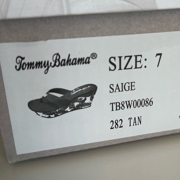Tommy Bahama Saige Wedge Sandals - Picture 8 of 8